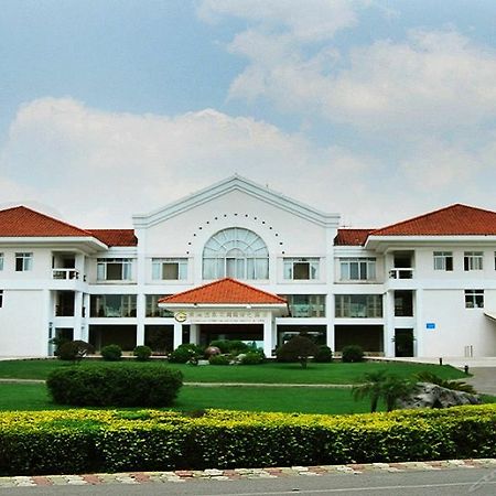 Yunnan Dianchi Garden Resort Hotel & Spa Kunming Esterno foto