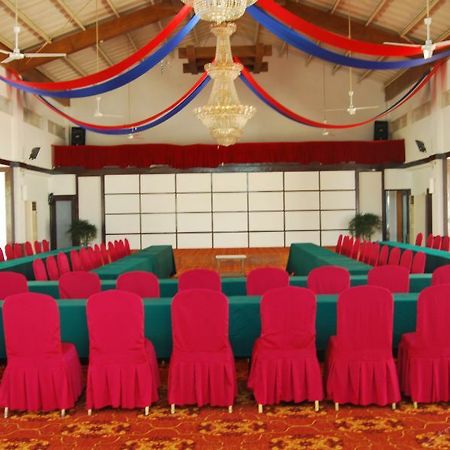 Yunnan Dianchi Garden Resort Hotel & Spa Kunming Esterno foto