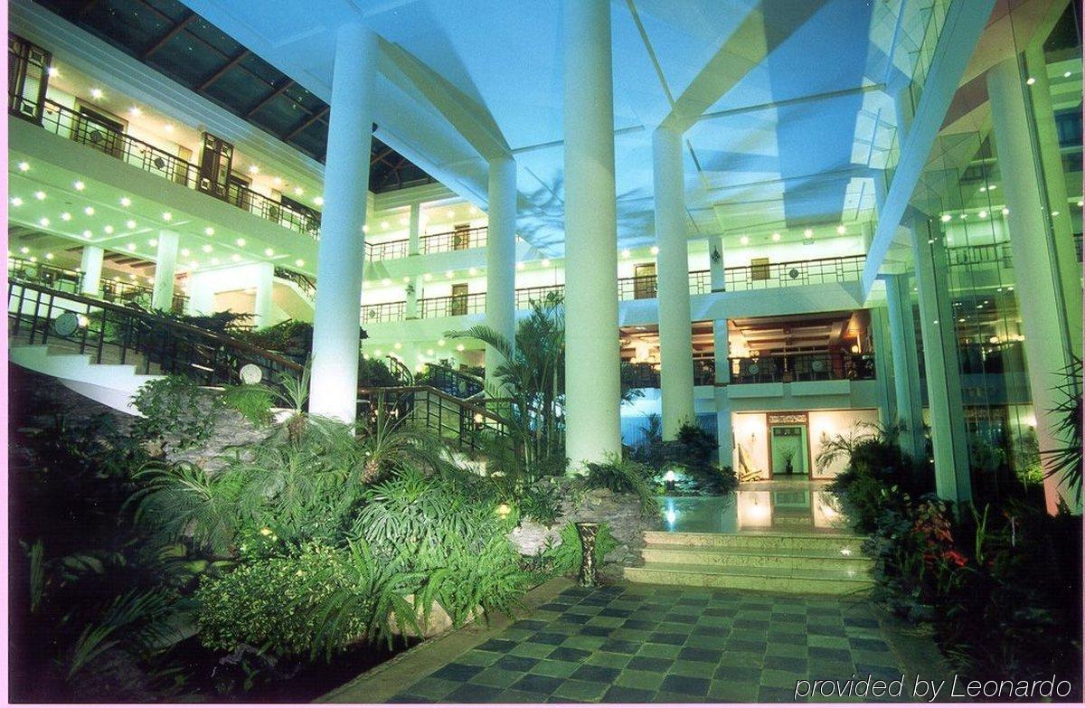 Yunnan Dianchi Garden Resort Hotel & Spa Kunming Interno foto