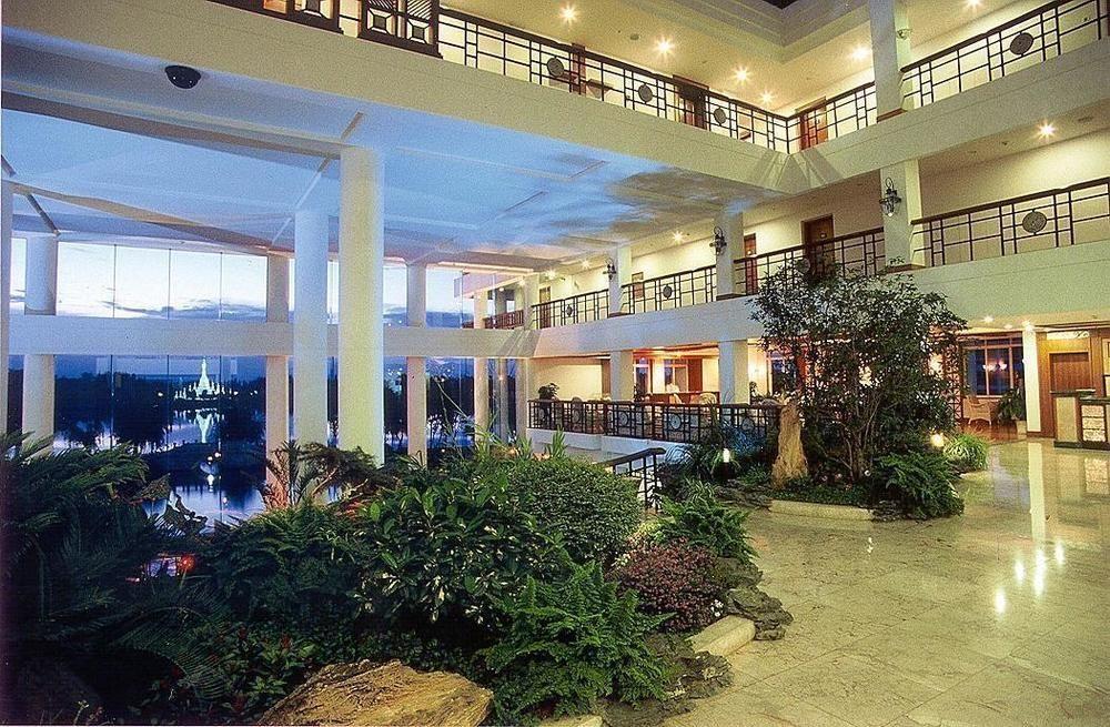 Yunnan Dianchi Garden Resort Hotel & Spa Kunming Esterno foto